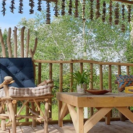 La Cabane Perchee Villelaure Kültér fotó