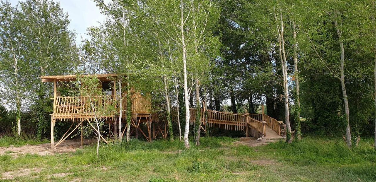 La Cabane Perchee Villelaure Kültér fotó